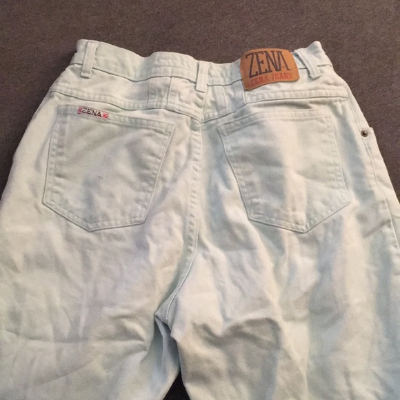 Jean Vest And High Wasted Jean Set sizes: XL & 14P - Picture 3 of 7